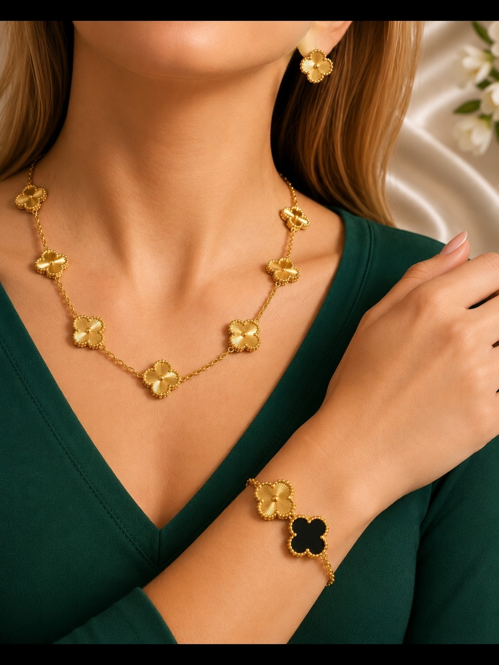 Gold Clover Station Necklace - Women Jewelry Set